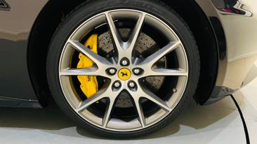 Ferrari California — photo 7