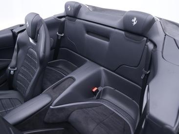 Ferrari Roma Spider — photo 27