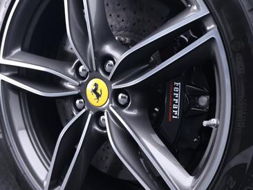 Ferrari Roma Spider — photo 30