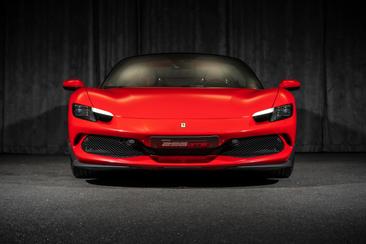Ferrari 296 GTS — photo 2