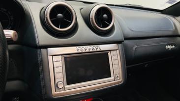Ferrari California — photo 22