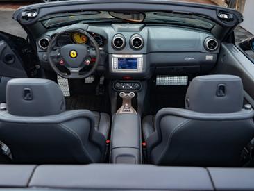 Ferrari California — photo 5