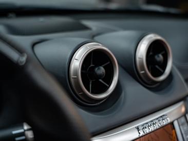 Ferrari California — photo 11