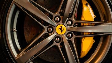 Ferrari F12 Berlinetta — photo 10