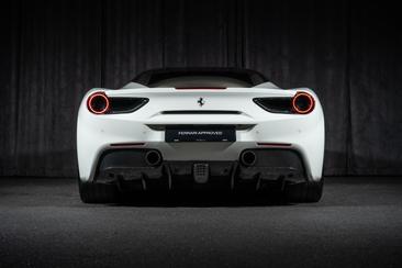 Ferrari 488 GTB — photo 4