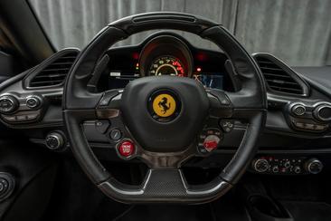 Ferrari 488 GTB — photo 7