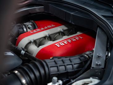 Ferrari Purosangue — photo 9