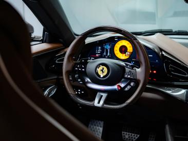 Ferrari Purosangue — photo 17