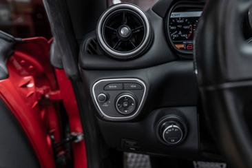 Ferrari California T — photo 21