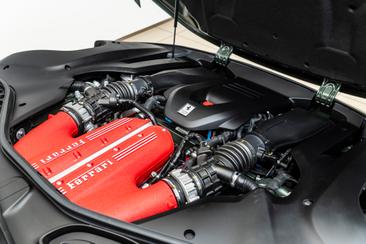 Ferrari 12 Cilindri — photo 12