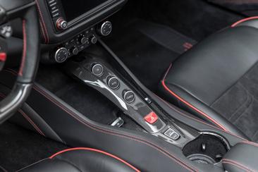 Ferrari California T — photo 29