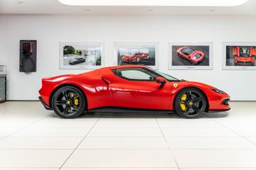 Ferrari 296 GTB — photo 18