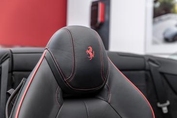Ferrari California T — photo 39
