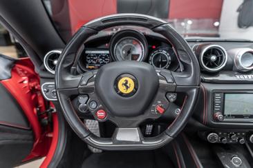 Ferrari California T — photo 46