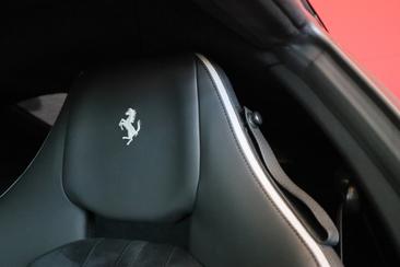 Ferrari 812 Superfast — photo 10