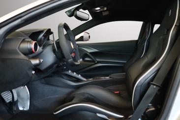 Ferrari 812 Superfast — photo 20