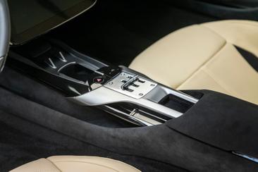 Ferrari 12 Cilindri — photo 49