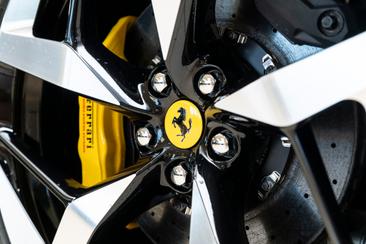 Ferrari 12 Cilindri — photo 51