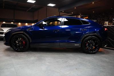 Lamborghini Urus Performante