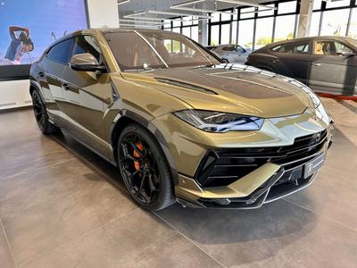 Lamborghini Urus Performante