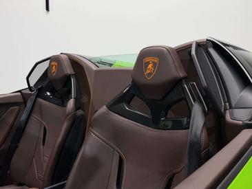 Lamborghini Huracán Evo Spyder — photo 19