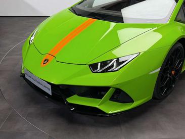 Lamborghini Huracán Evo Spyder — photo 34
