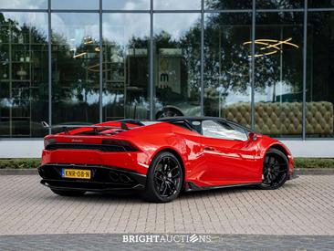 Lamborghini Huracán Spyder — photo 27