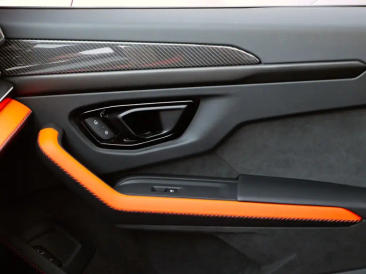 Lamborghini Urus Urus SE — photo 19