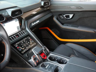 Lamborghini Urus Urus Performante — photo 27