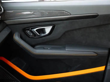 Lamborghini Urus Urus Performante — photo 28