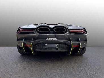 Lamborghini Revuelto — photo 5