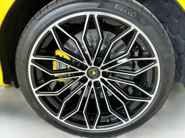 Lamborghini Urus Urus SE — photo 9