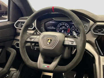 Lamborghini Urus Urus Performante — photo 17