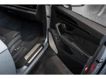 Lamborghini Urus Urus SE — photo 16