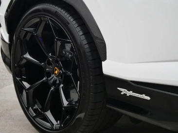 Lamborghini Urus Urus Performante — photo 13