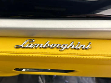 Lamborghini Urus Urus SE — photo 45