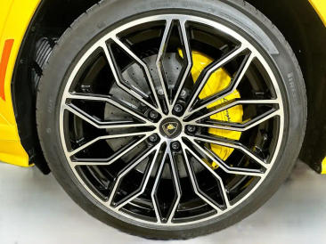 Lamborghini Urus Urus SE — photo 49