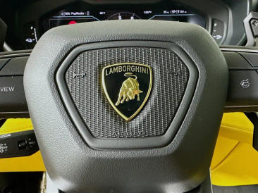 Lamborghini Urus Urus SE — photo 52