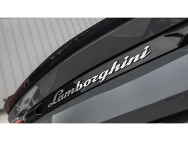 Lamborghini Urus Urus Performante — photo 10