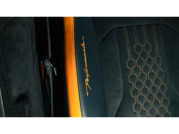 Lamborghini Urus Urus Performante — photo 11