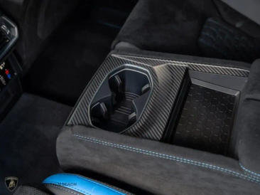 Lamborghini Urus Urus Performante — photo 26