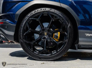 Lamborghini Urus Urus Performante — photo 29