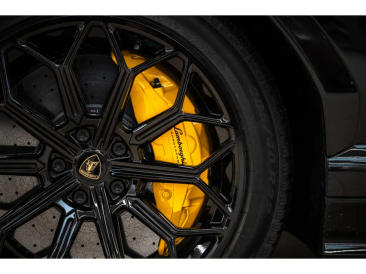 Lamborghini Urus Urus SE — photo 9