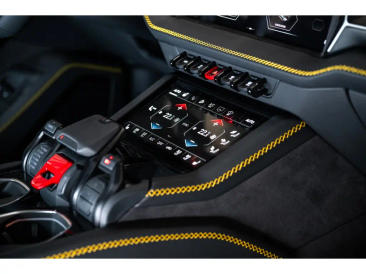 Lamborghini Urus Urus SE — photo 30