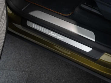Lamborghini Urus Urus SE — photo 36