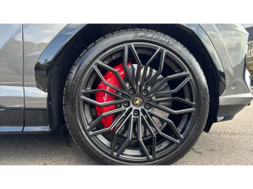 Lamborghini Urus Urus SE — photo 9