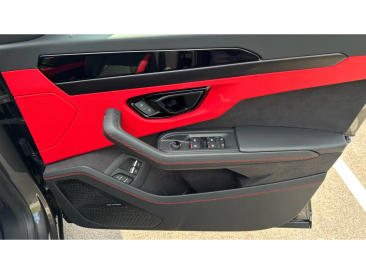 Lamborghini Urus Urus SE — photo 14