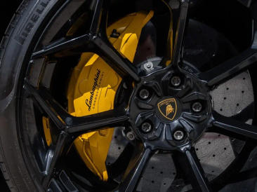 Lamborghini Urus Urus Performante — photo 24