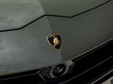 Lamborghini Urus Urus Performante — photo 25