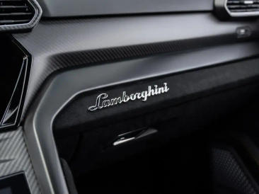Lamborghini Urus Urus Performante — photo 41